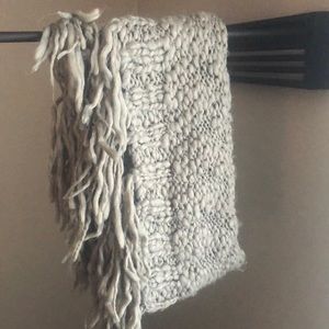 Rook Chunky Knit Infinity Scarf with Fringe